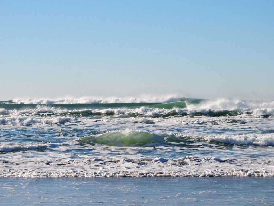 Waves breaking on the beach