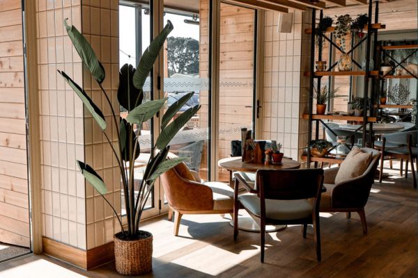 Bar and lounge area