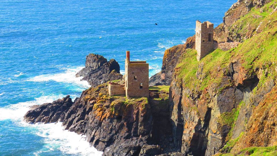 Engine houses on the cliffs