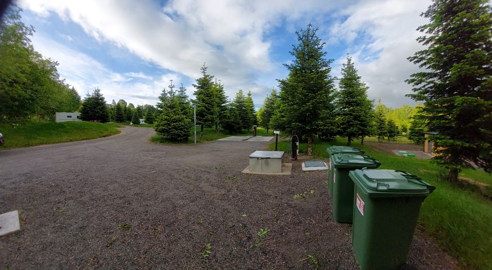 Service point and bins