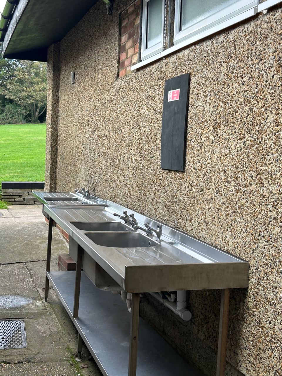 Washing-up sinks