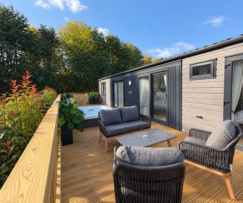 Lodge deck with hot tub