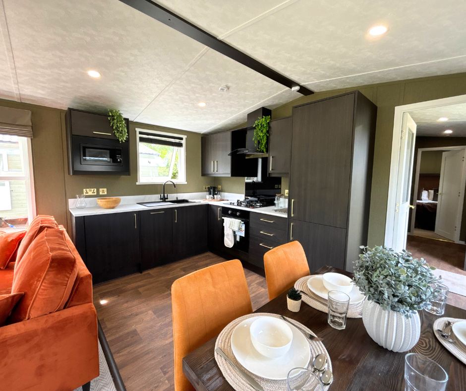 Kitchen and dining table