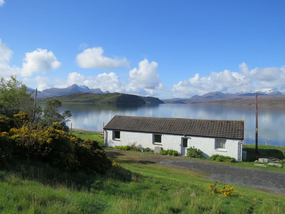 Cottage on the Kyle shore