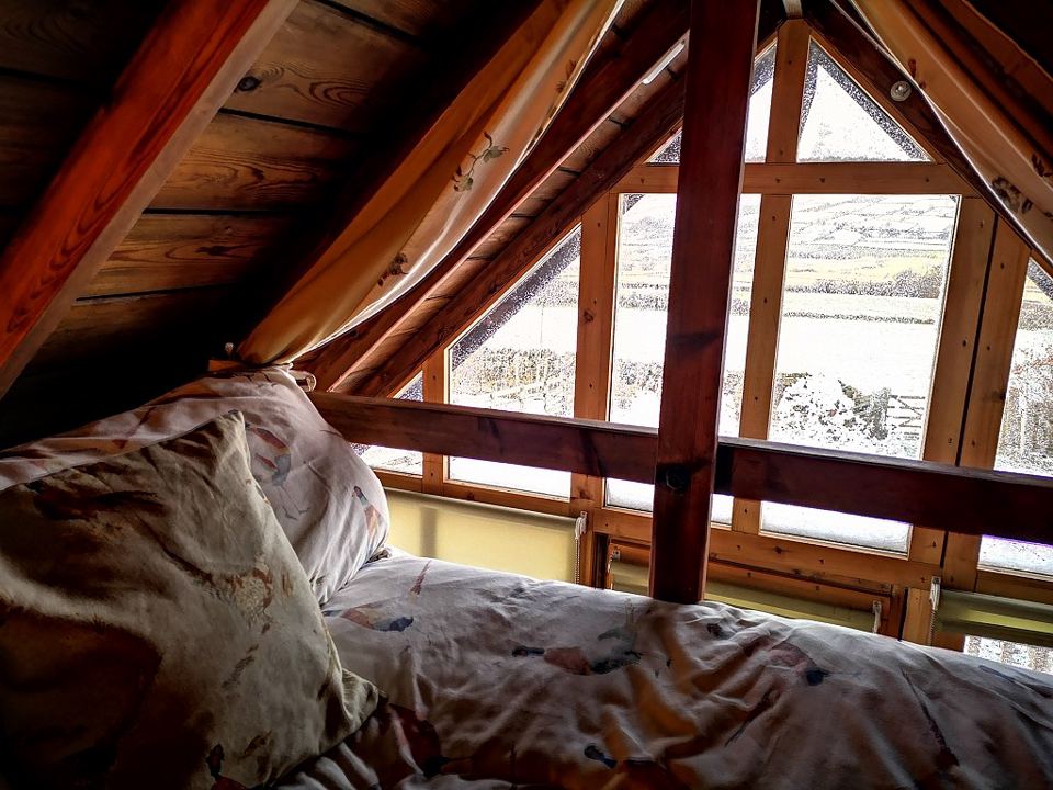 Sleeping loft in the cabin