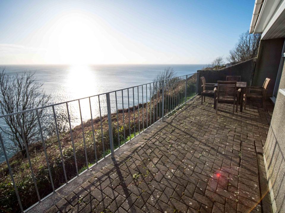 Balcony with a sea view