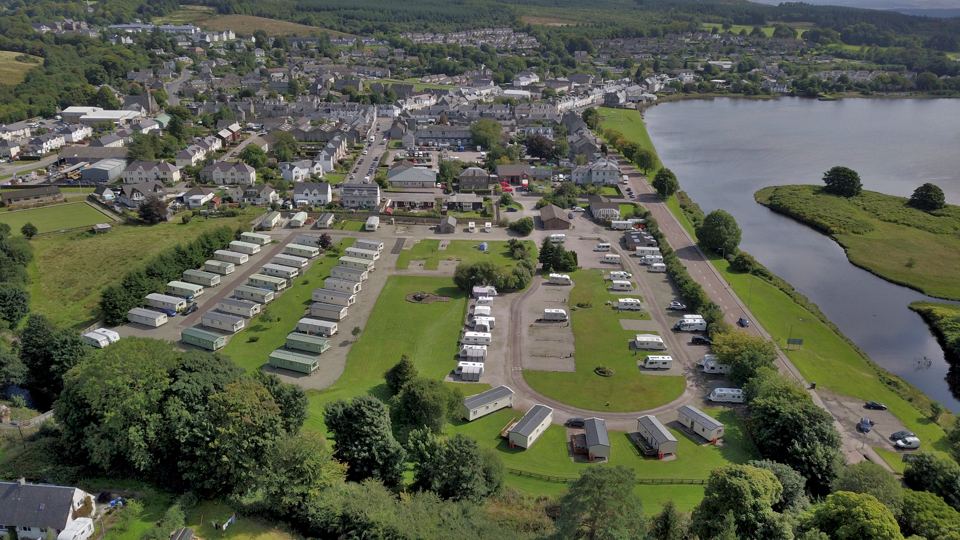 Park from above beside the canal