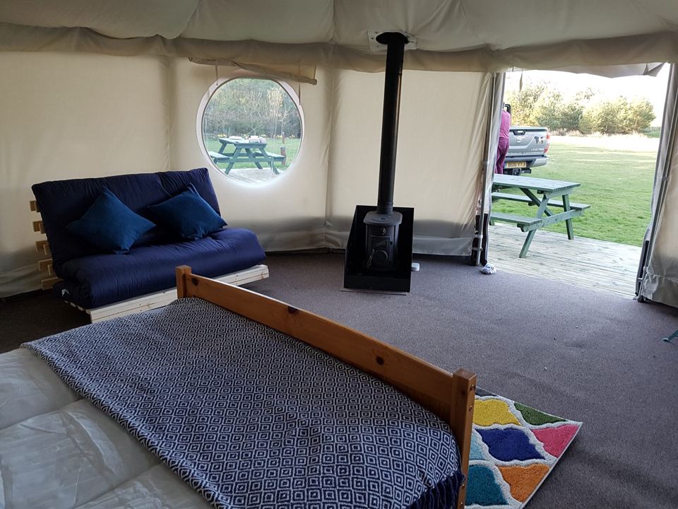 Yurt with burner and sofa bed