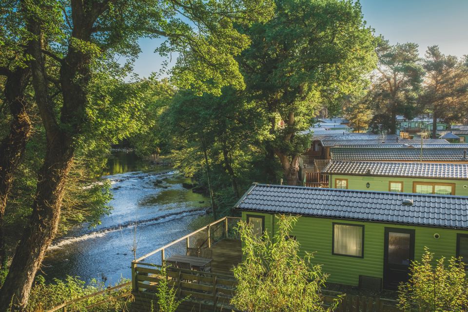 Holiday homes by the river
