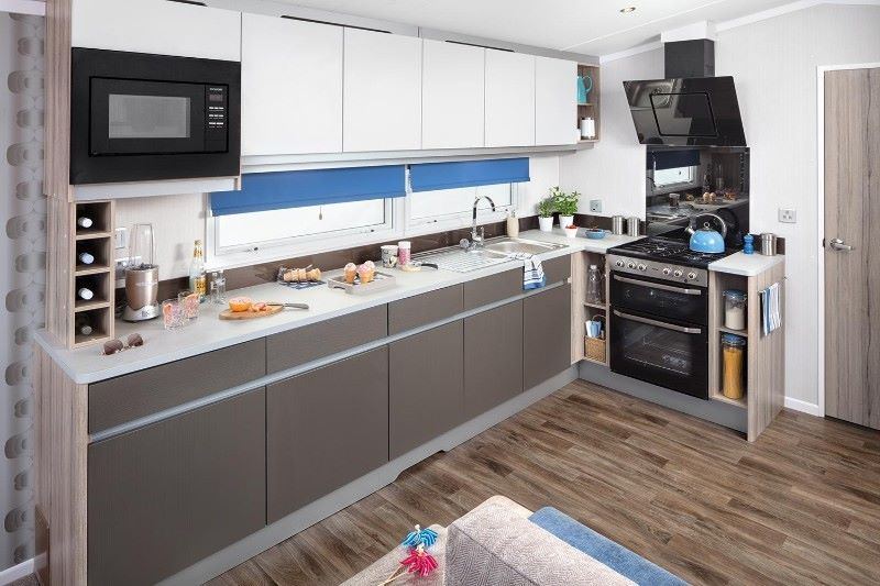 Fitted kitchen
