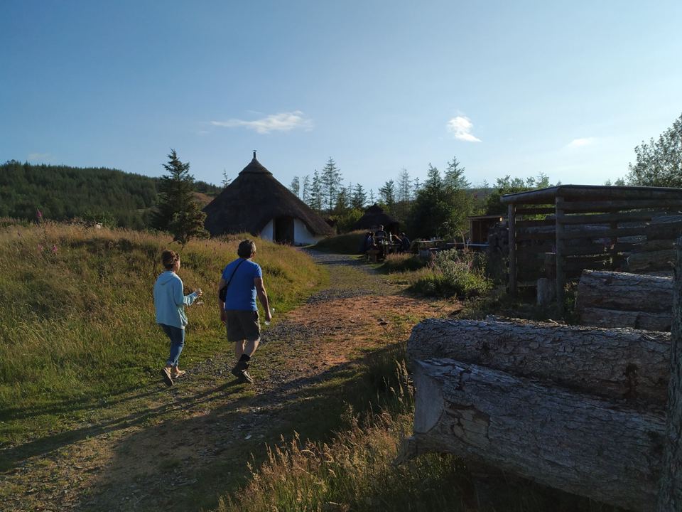 Path to the roundhouse