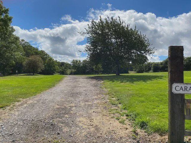 Track into the caravan field