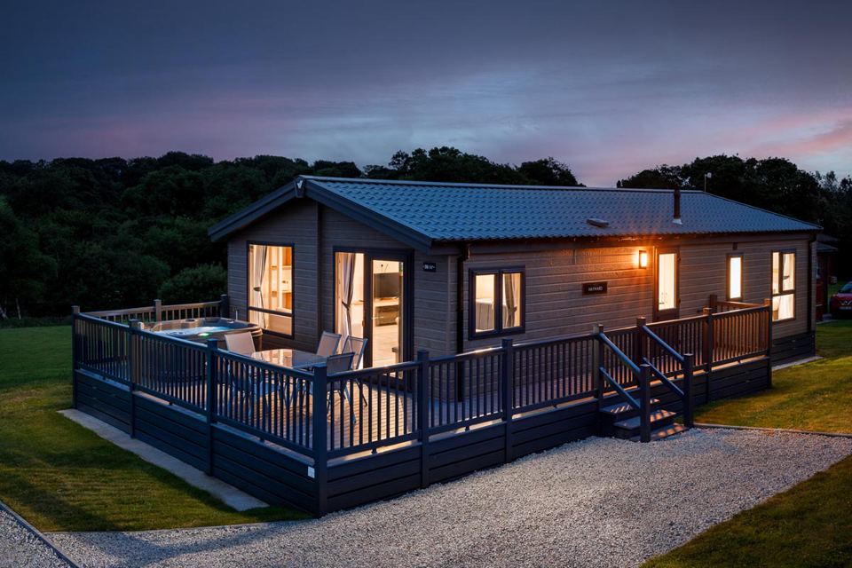 Lodge with deck and hot tub