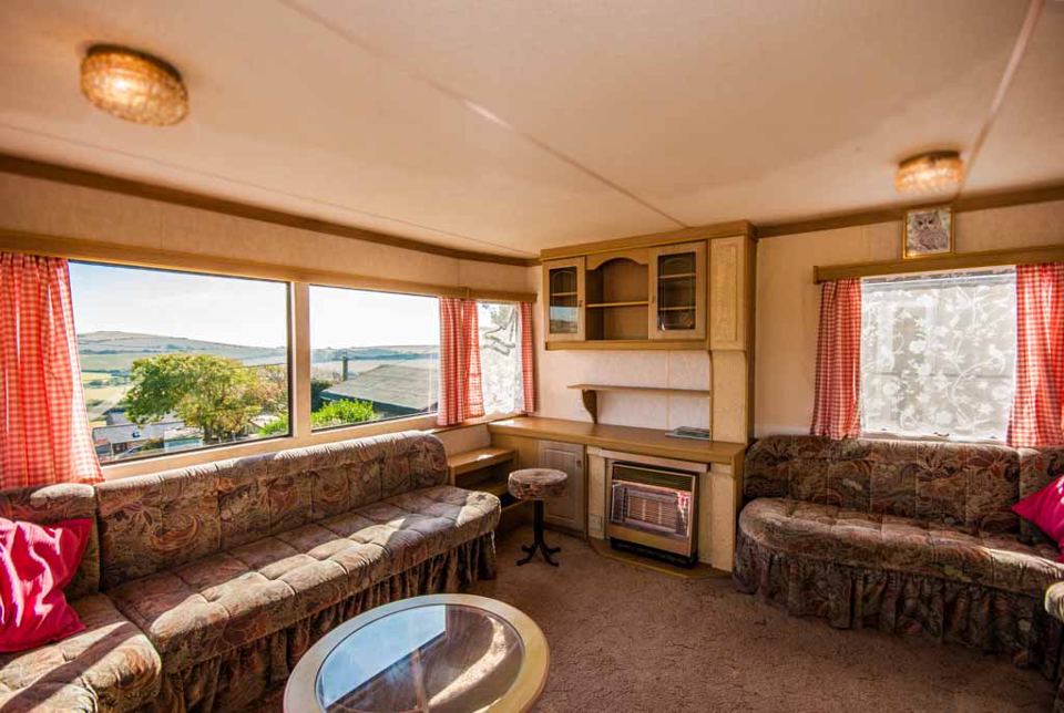 Caravan lounge seating
