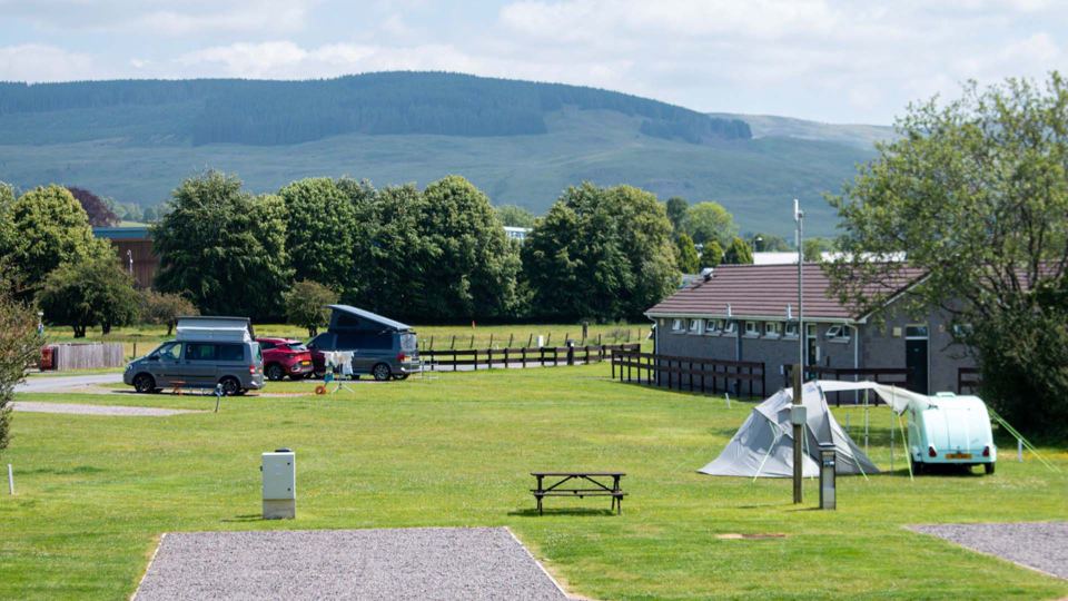 Grass and gravel pitches, Moffat
