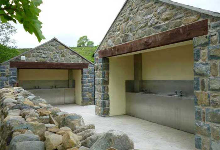Covered dish-washing sinks