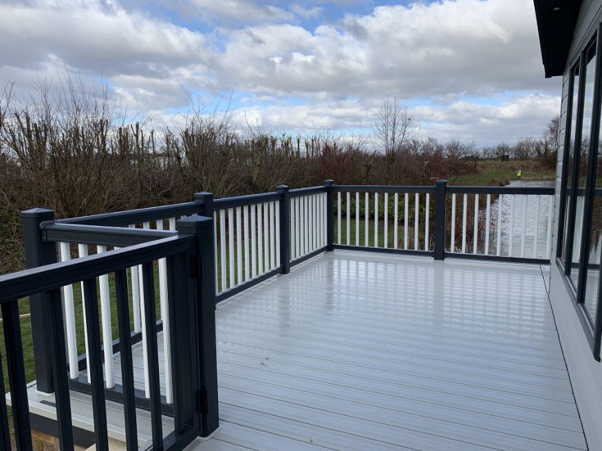 Decking on a lodge