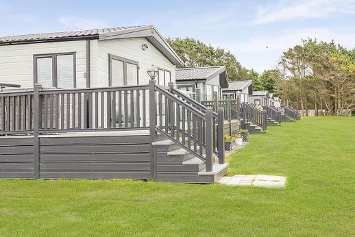 Static caravan with steps