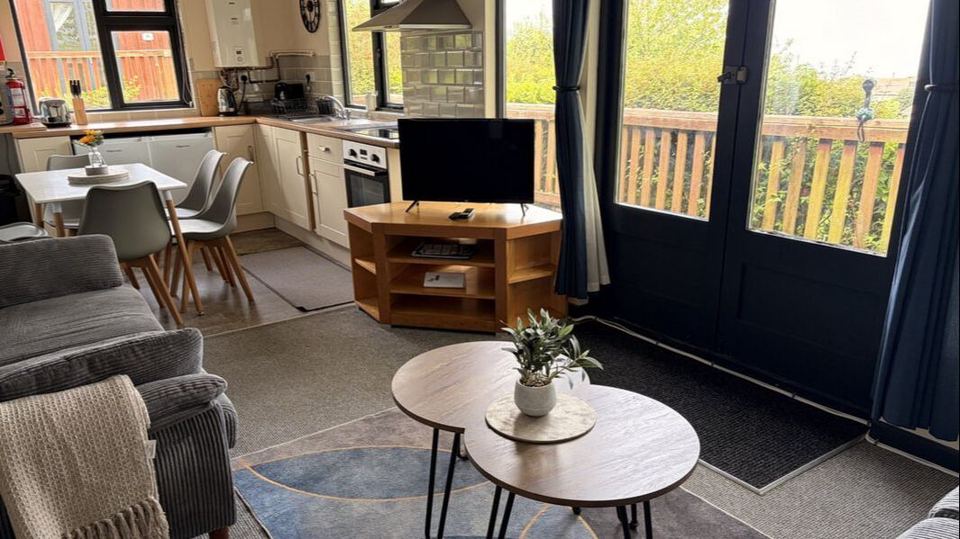 Bright kitchen and lounge