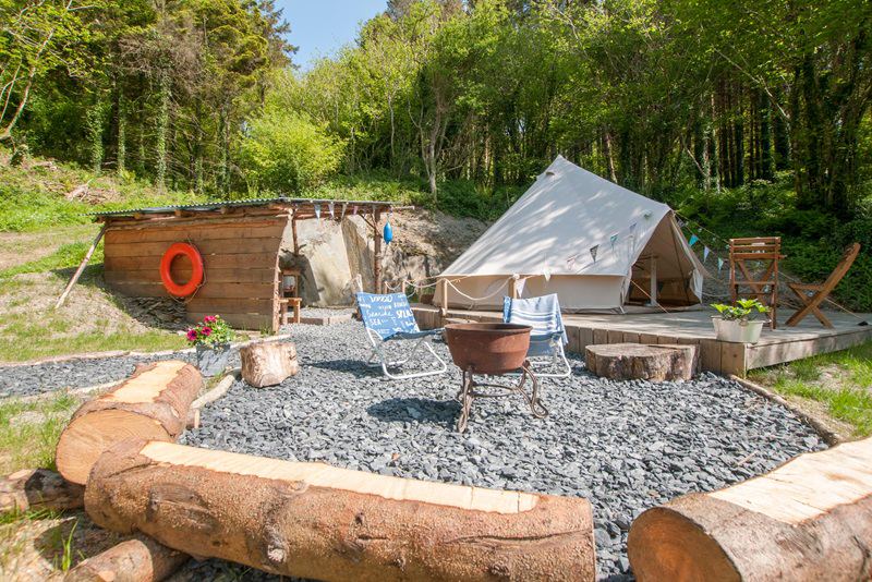 Bell tent and fire pit