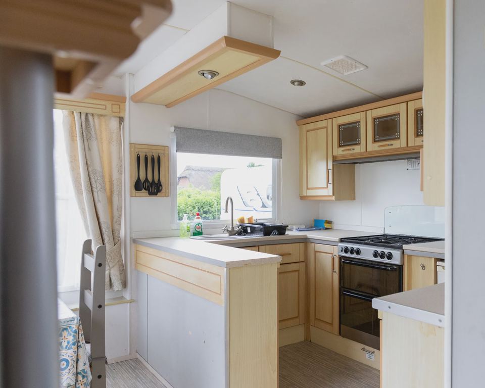 Static caravan kitchen