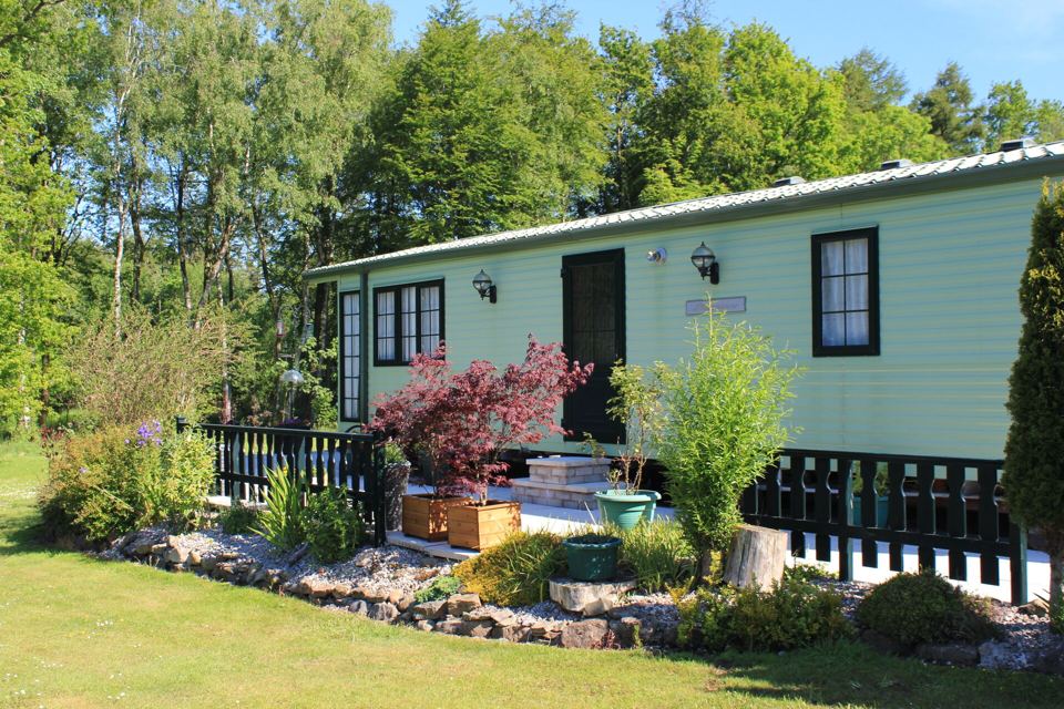 Green holiday home with decking
