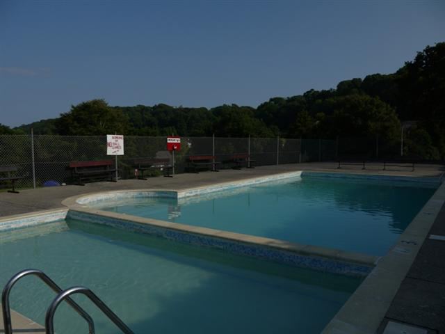 Outdoor swimming pool