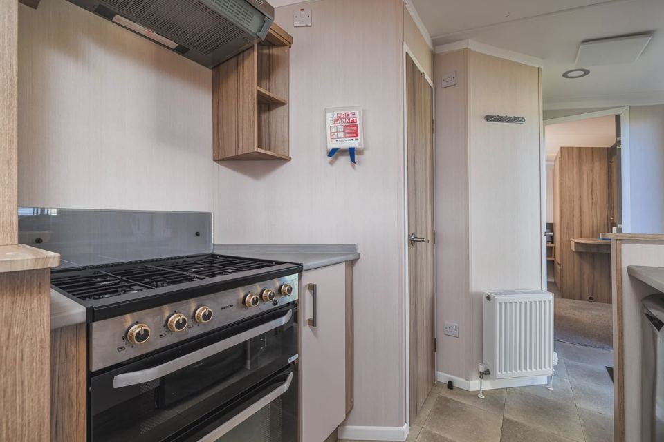 Kitchen with cooker