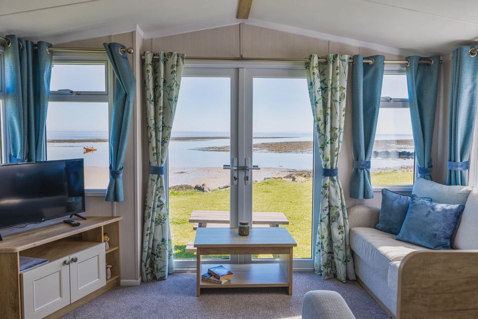 Lounge looking out to the shore