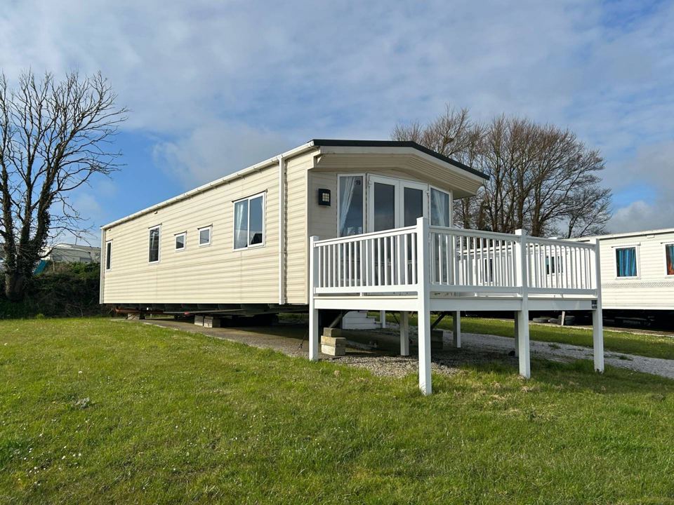 Static caravan with decking