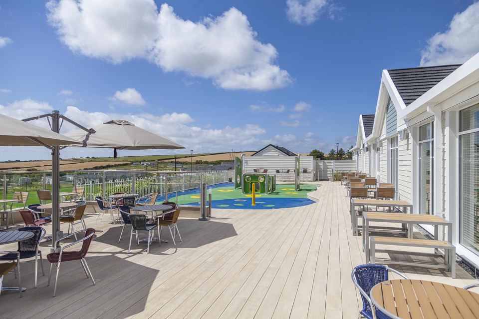 Splash zone and terrace