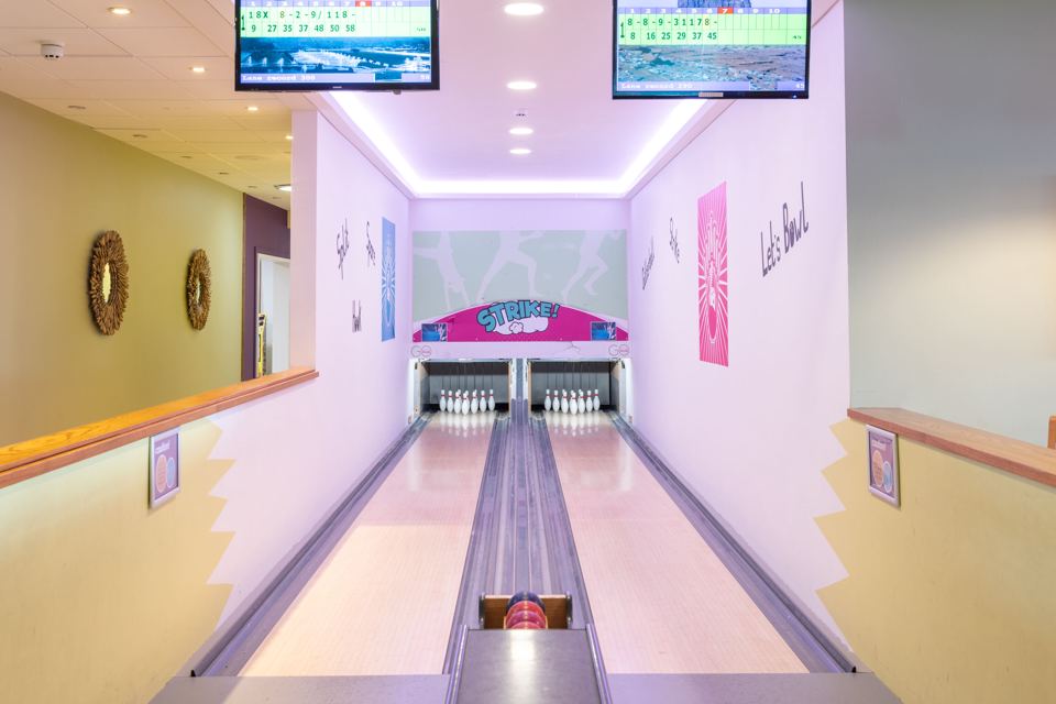 Bowling lanes