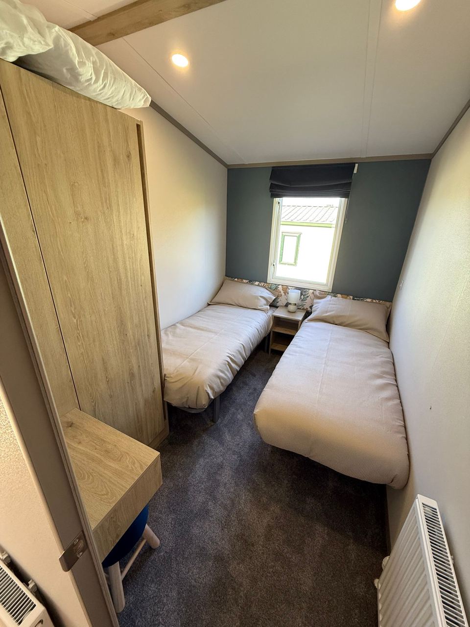 Twin bedroom in the static