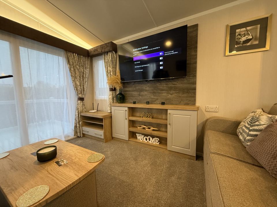 Lounge and TV wall