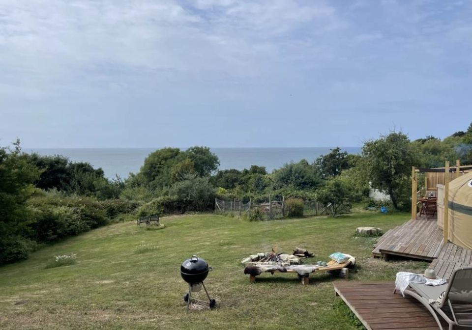 Lawn with barbecue and sea view