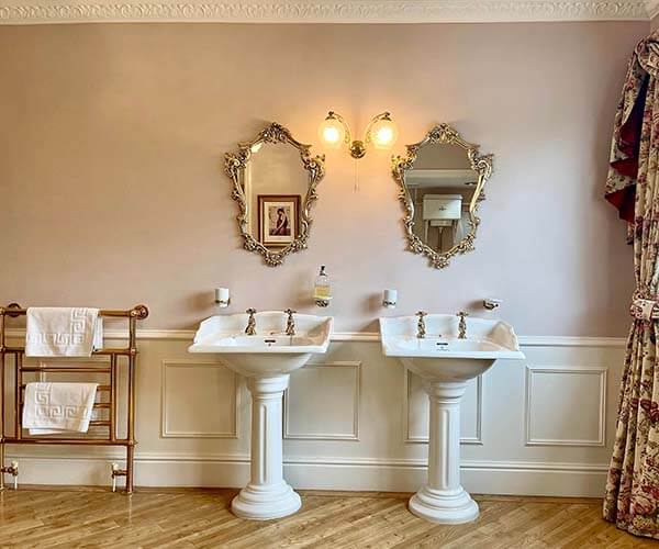 Double basin bathroom