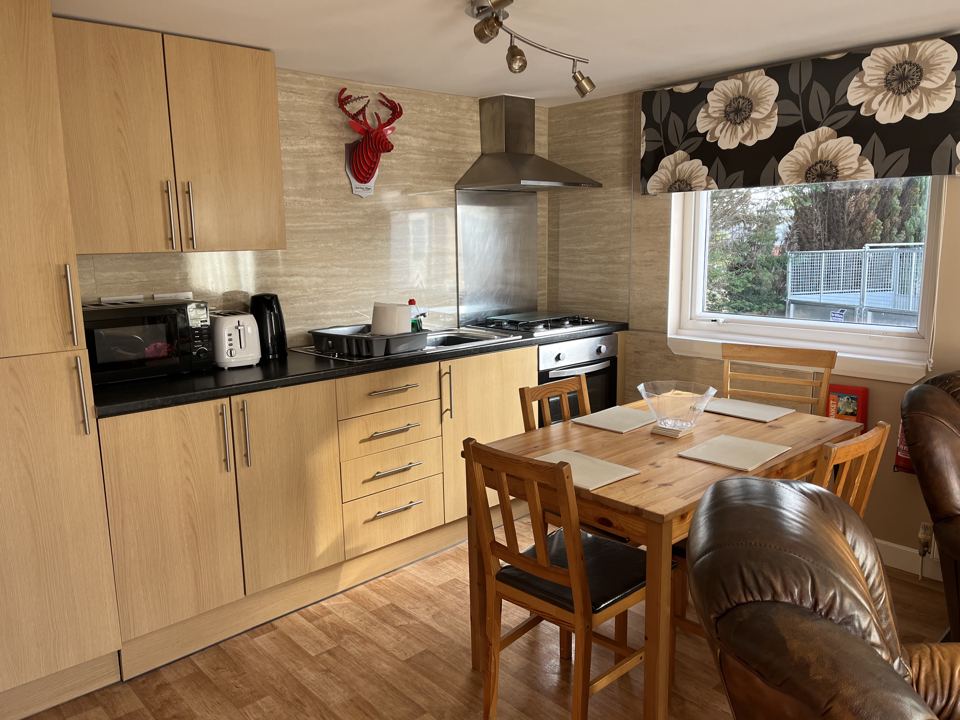 Kitchen and dining table