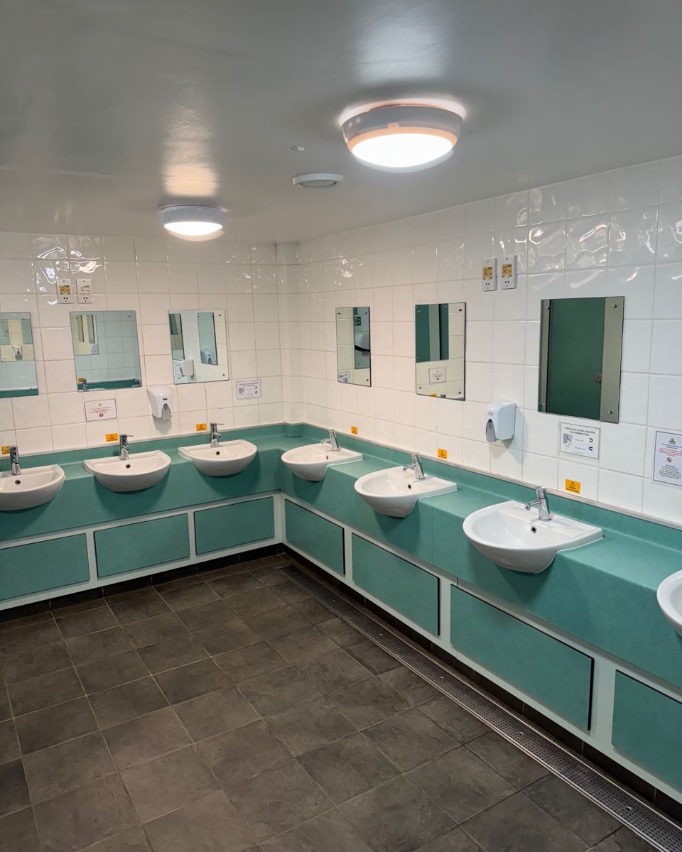 Washroom basins