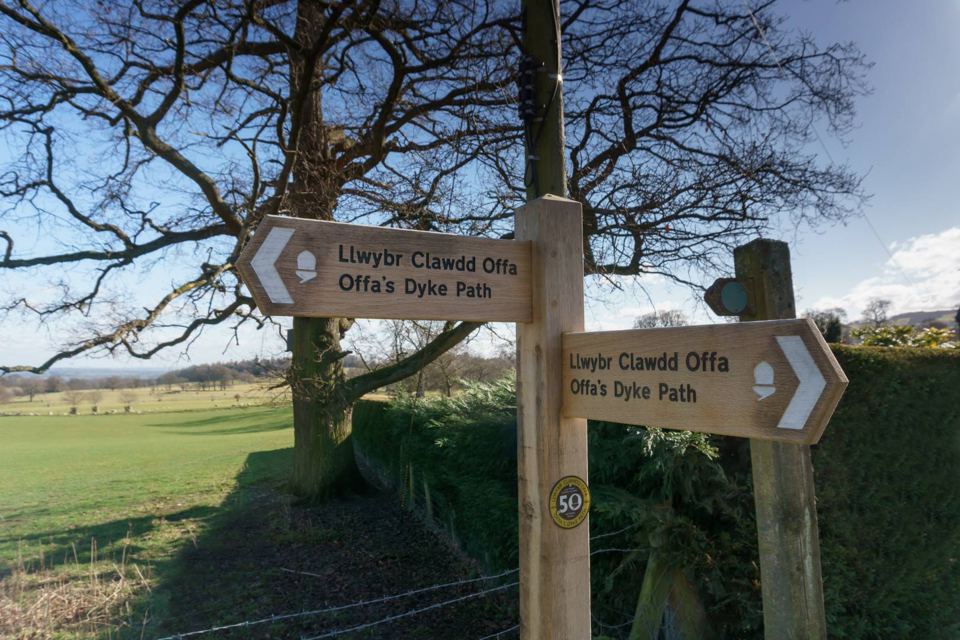 Offa's Dyke Path signpost