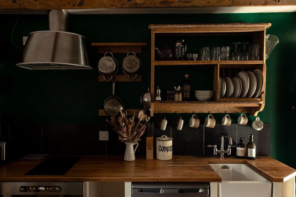 Fitted kitchen