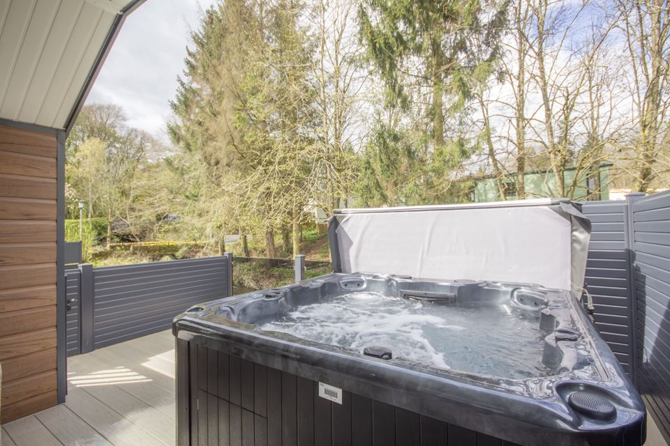 Hot tub on a lodge deck