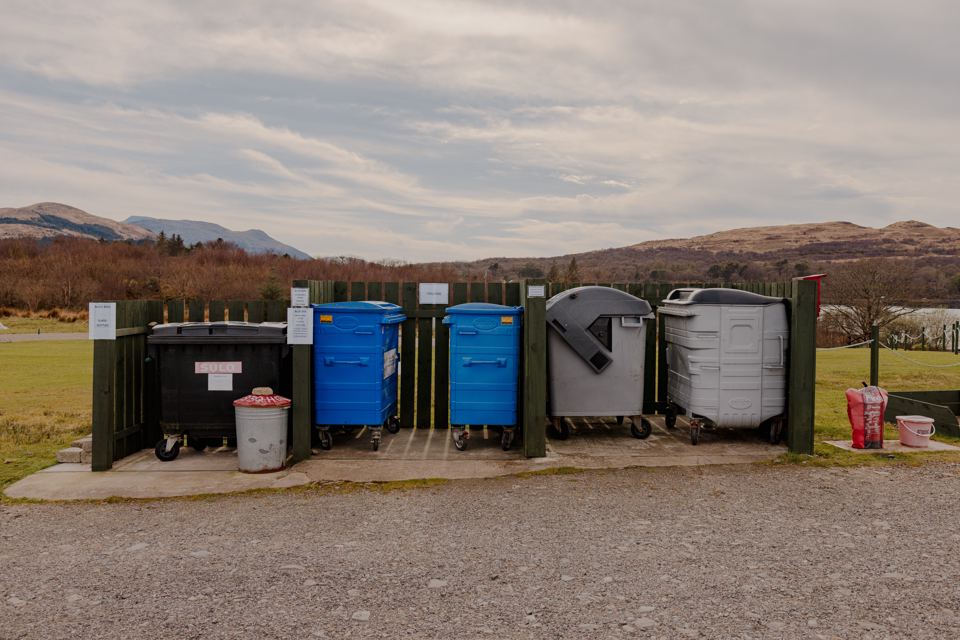 Bin and recycling store