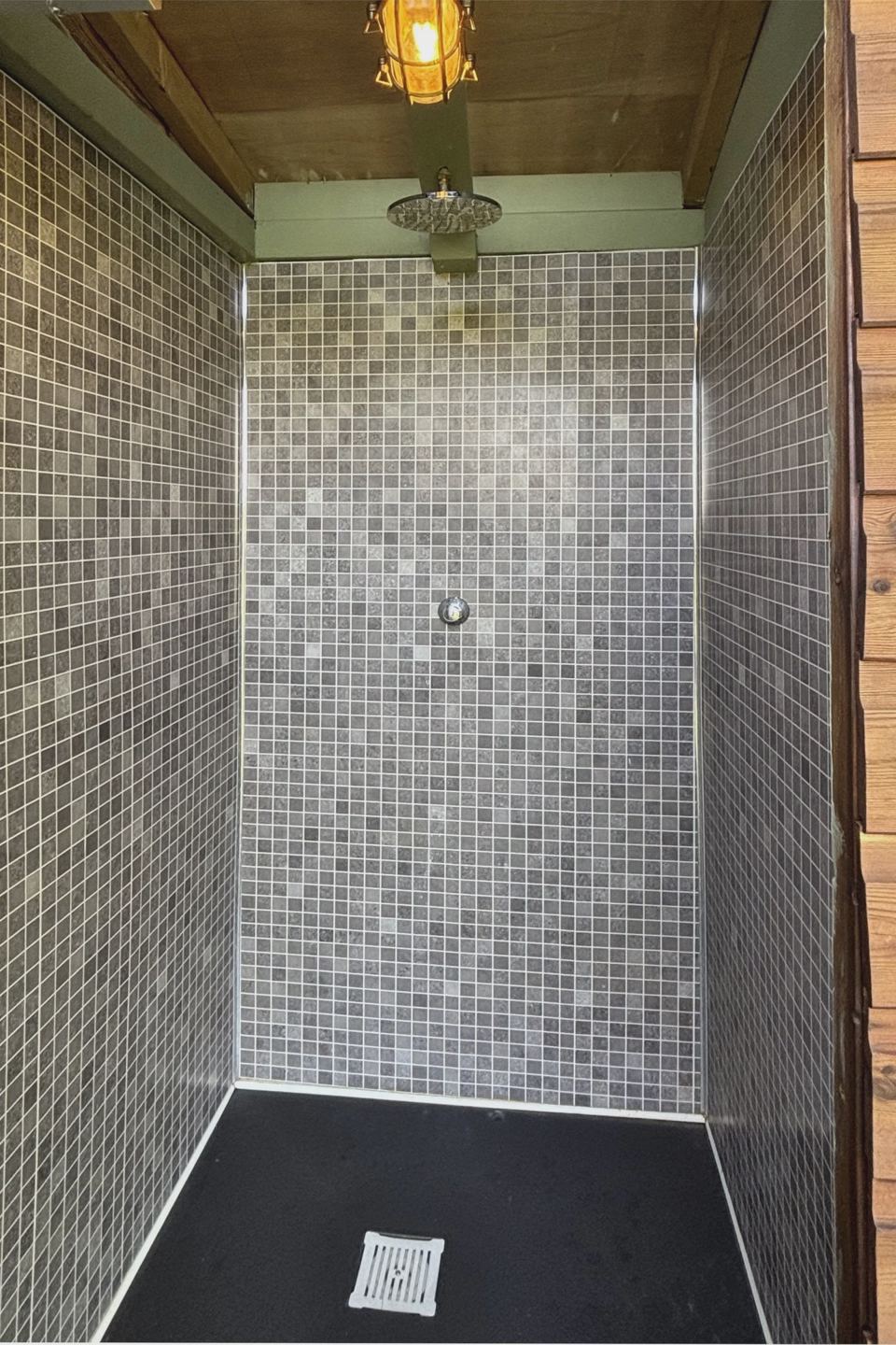 Tiled shower cubicle