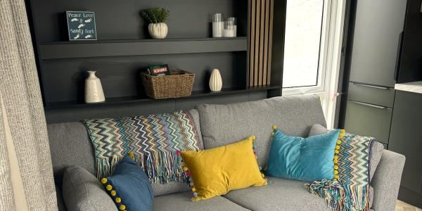 Caravan lounge