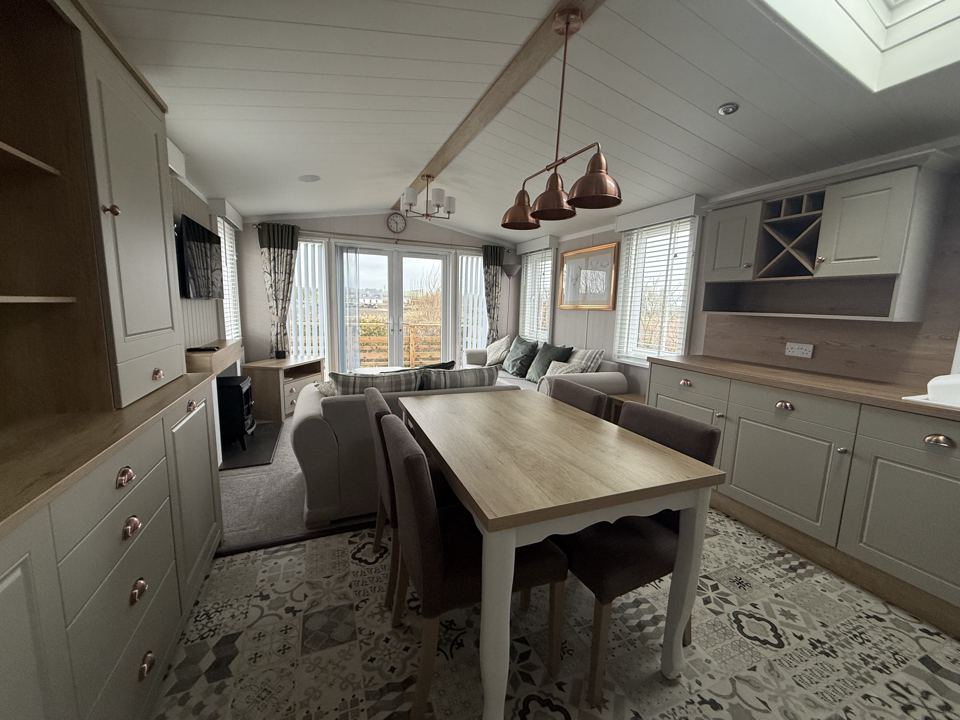 Holiday home dining area