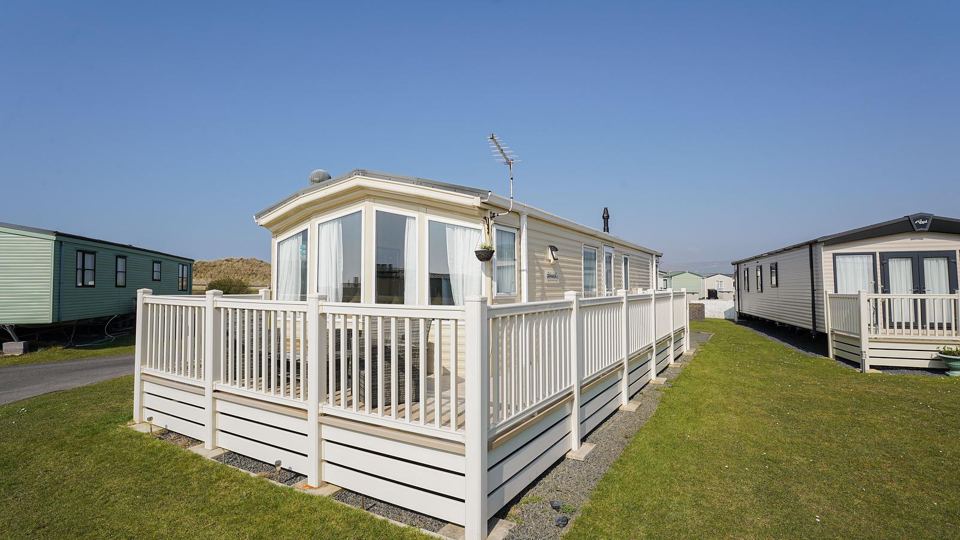 Static caravan with decking