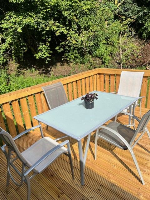 Decking furniture at the static