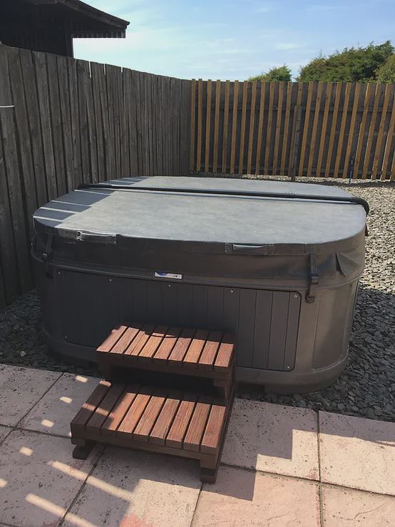 Hot tub on the patio