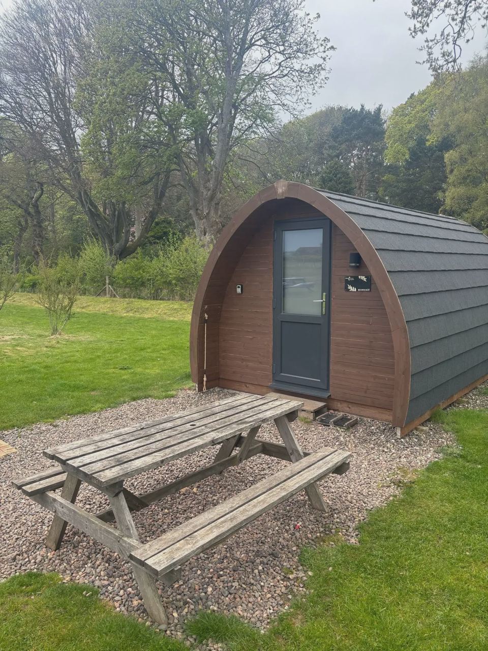 Pod with picnic bench
