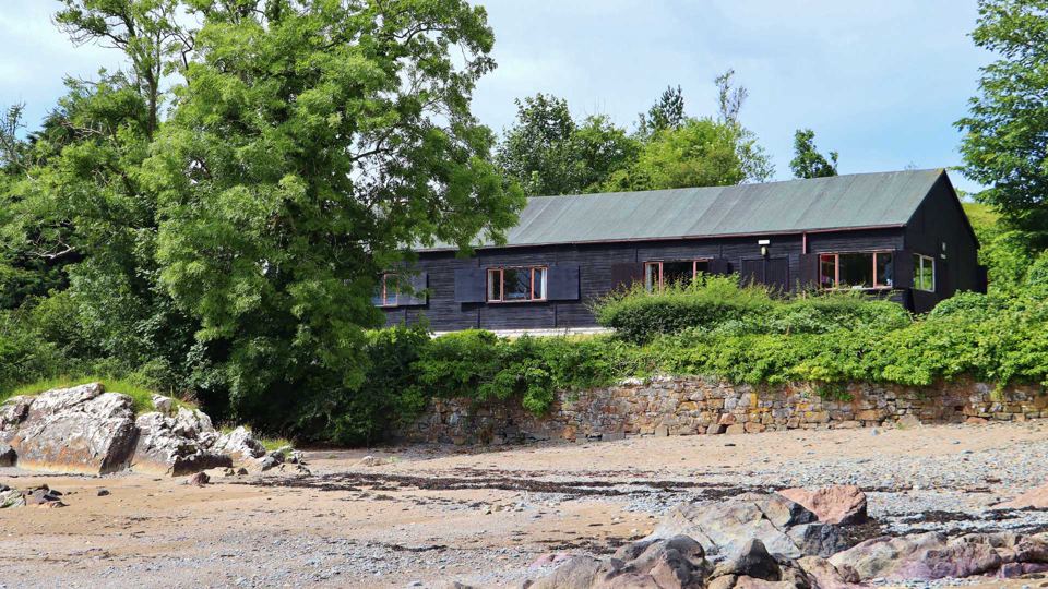 The Hut beside the shore